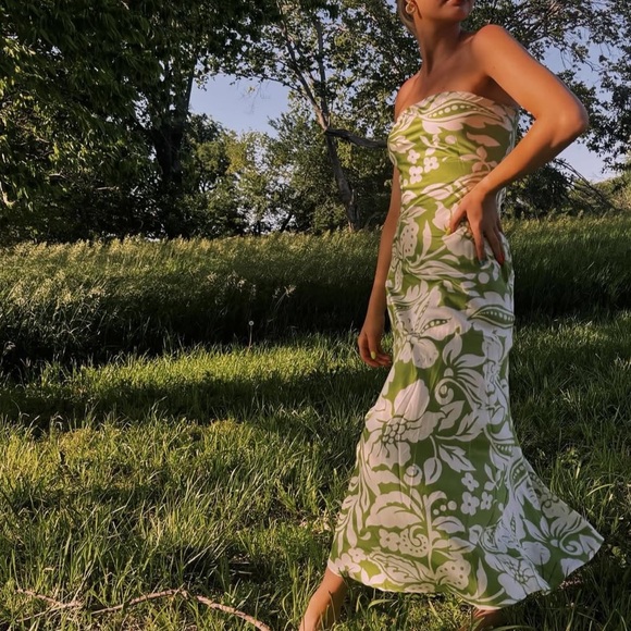 Green Floral Strapless Dress - Picture 1 of 10